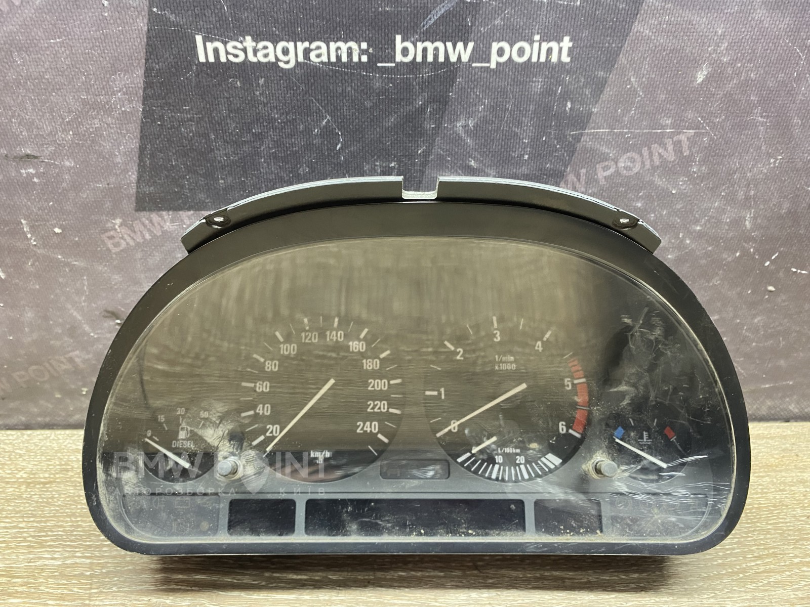 Панель приладів BMW E39 (МКПП) дизель VDO 